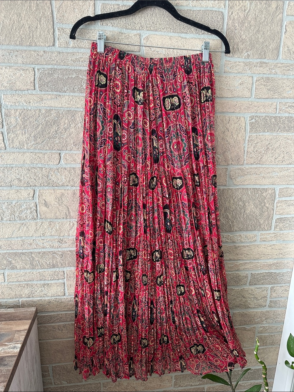 Double D Ranch Maxi Silk Pleated Boho Rodeo Festival Skirt size M